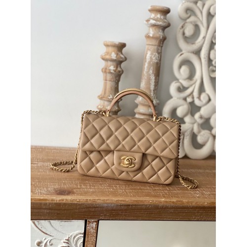 Bolso mini con solapa CHANEL 22B con asa superior de herrajes dorados AS2431 Caqui