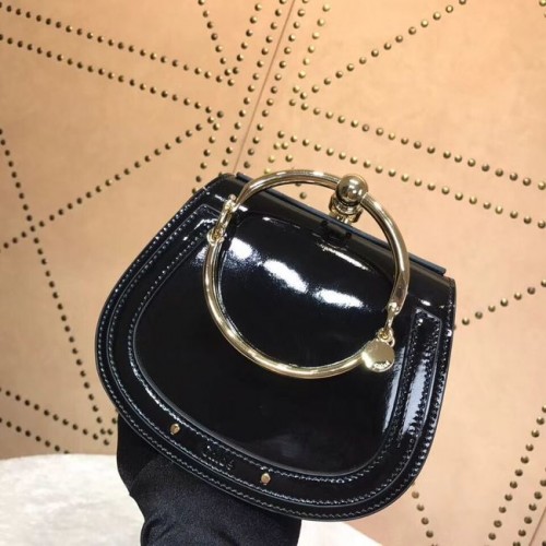 CHLOE Bolso pequeño con pulsera de charol Nile 3E1302 negro