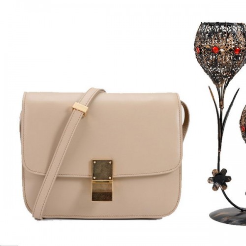 Bolso pequeño con solapa Celine Classic Box Cuero liso 11042 Albaricoque