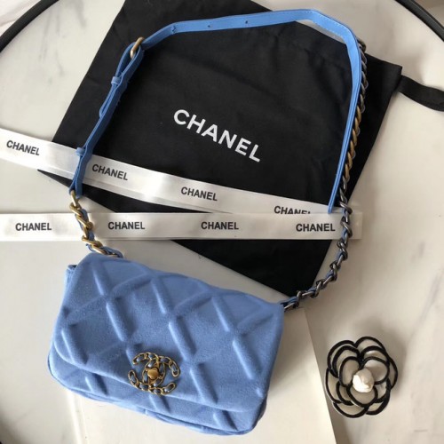 Chanel 19 Bodypack AS1163 azul claro
