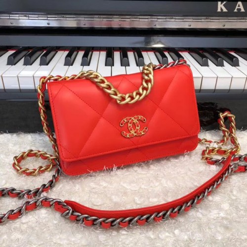 Cartera Chanel 19 Classic de piel de oveja con cadena AP0957 naranja rojo metal dorado