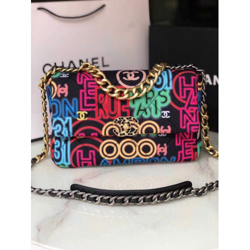 Bolso Chanel 19 solapa AS1160 Grafiti