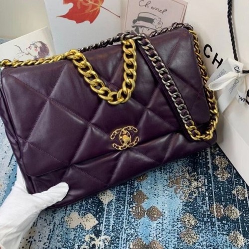 Bolso Chanel 19 solapa AS1162 morado oscuro