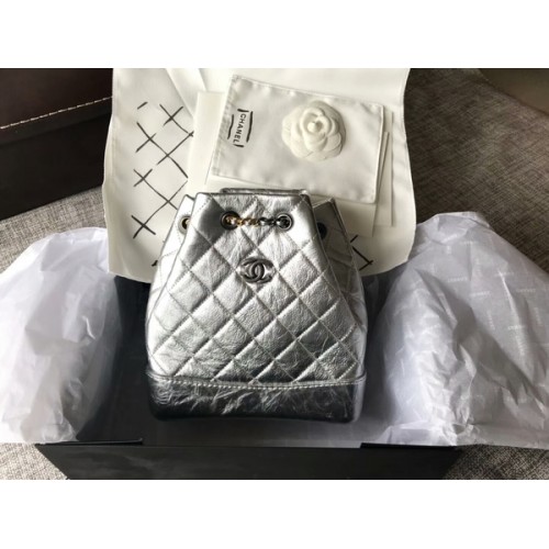 Chanel 2018 Mochila de piel de becerro original 81229 Plata