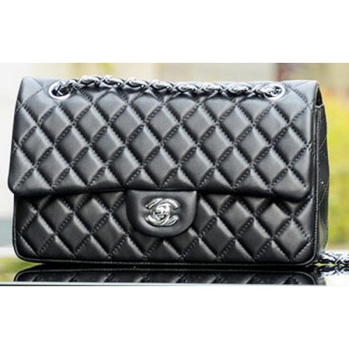 Bolso con solapa Chanel Serie 2.55 Cuero de piel de oveja negro A37586 Plata
