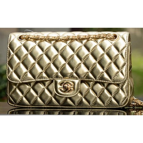 Chanel 2.55 Series Flap Bag Cuero de piel de oveja dorado A1112 Dorado