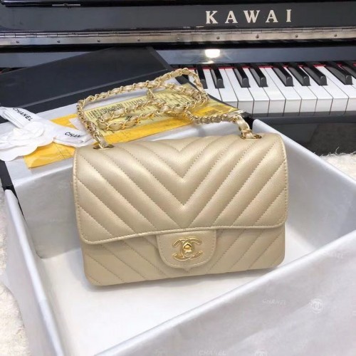 Bolso con solapa Chanel Serie 2.55 Cuero A1116CF dorado
