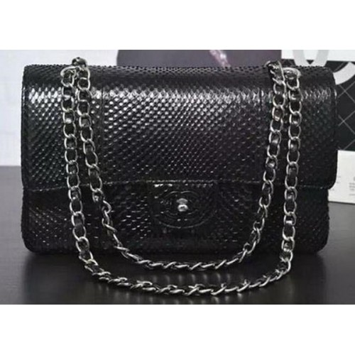 Bolsos con solapa Chanel Serie 2.55 Negro Cuero de serpiente original A1112SA Plata