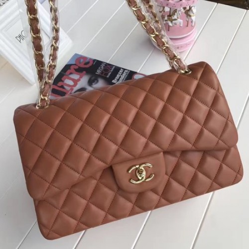 Chanel 2.55 Serie Bolsos con solapa Marrón Original Piel de oveja A1112 Oro