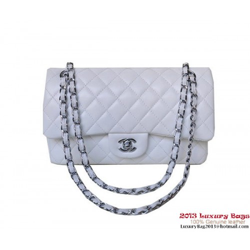Chanel A01112 Bolso clásico con solapa Blanco Piel de oveja Plata