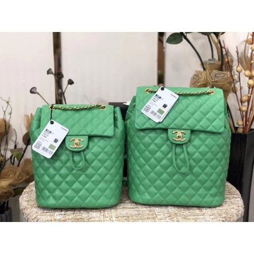 Mochila Chanel piel de oveja cuero original 83431 verde