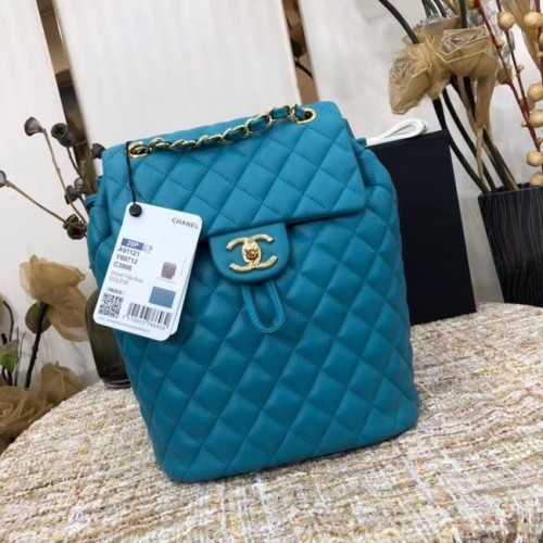Mochila Chanel piel de oveja cuero original 83431 azul cielo