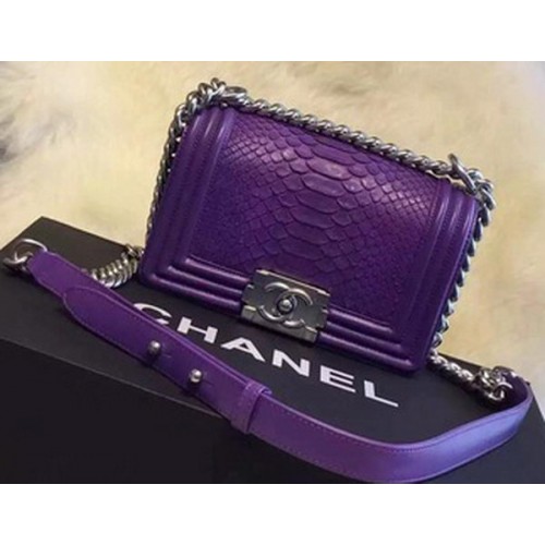 Chanel Boy Flap Shoulder Bag Cuero de pitón A66094 Violeta