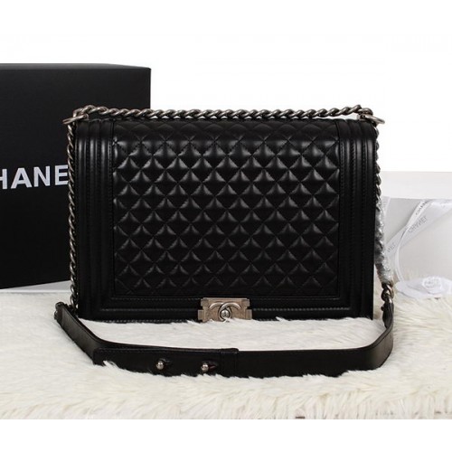 Bolso de Hombro Chanel Boy Flap en Cuero Negro Original A67087 Plata