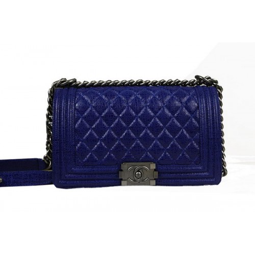 Chanel Boy Flap Shoulder Bag in Original Glazed Crackled Leather A67025 Azul