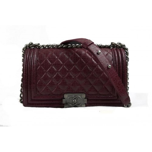 Chanel Boy Flap Shoulder Bag in Original Glazed Crackled Leather A67025 Borgoña