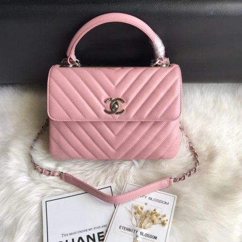 Bolso con solapa y asa superior de piel de cordero original CC de Chanel 92236V hebilla plateada rosa