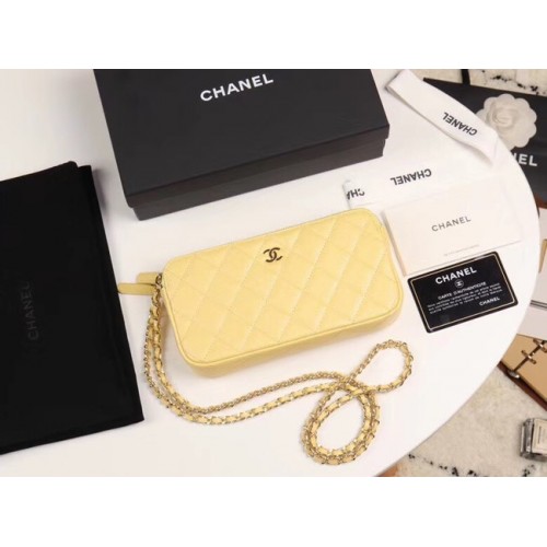 Chanel Piel de becerro metal dorado A82527 amarillo