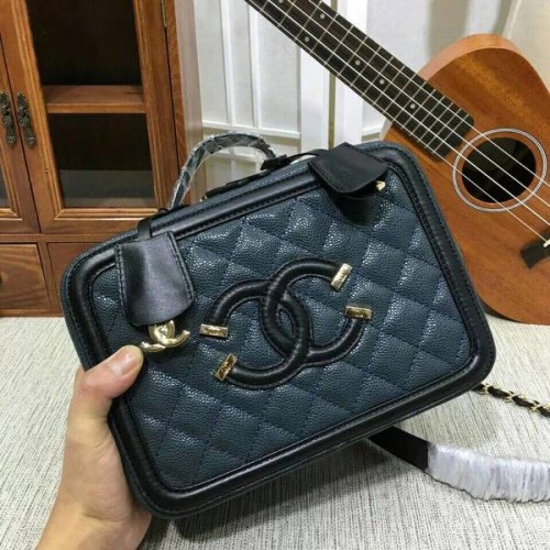 Chanel Bolso de hombro de piel de becerro 6070 Azul