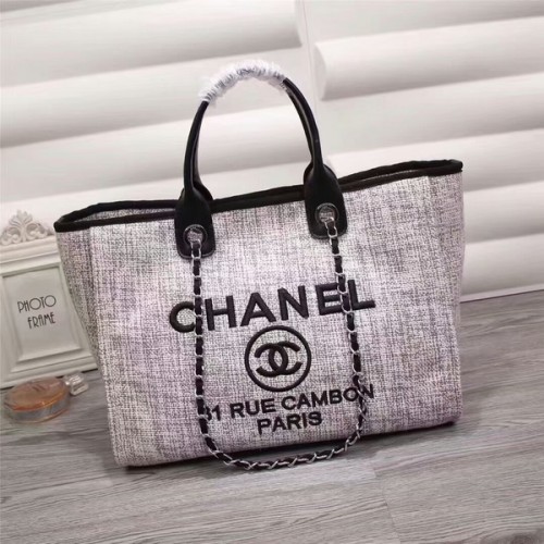 Bolso de compras de cuero de lona de Chanel 68047D