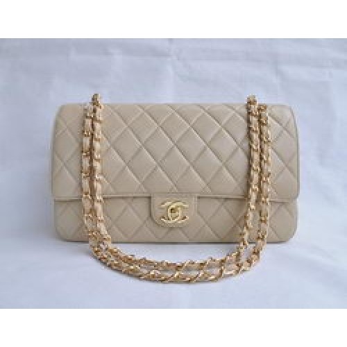 Chanel Classic 2.55 Series Bolso con solapa acolchada con cadena dorada de piel de cordero color albaricoque 1113