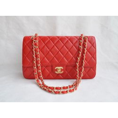 Chanel Classic 2.55 Series Bolso con solapa acolchada con cadena dorada de piel de cordero roja 1113