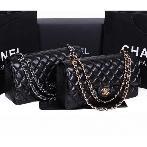 Chanel Classic Flap Bag 1113 Piel de oveja negra