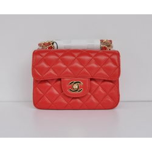 Bolso clásico con solapa acolchada con cadena dorada de piel de cordero roja de Chanel 1115