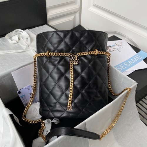 Bolso con cordón Chanel Gold Metal AS3117 negro