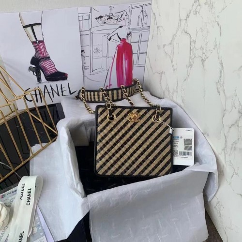 Bolso con cordón Chanel Hilo de yute de rafia Metal dorado Negro Beige AS2421