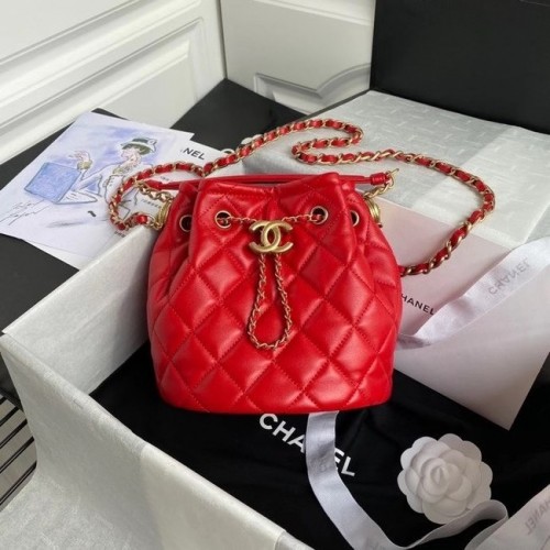 Chanel Bolso de piel de oveja con cordón AS2057 rojo