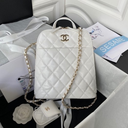 Chanel Mochila de metal dorado de piel de cordero AS3332 blanco