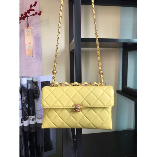 Bolso bandolera Chanel Flap Lambskin AS1267 amarillo