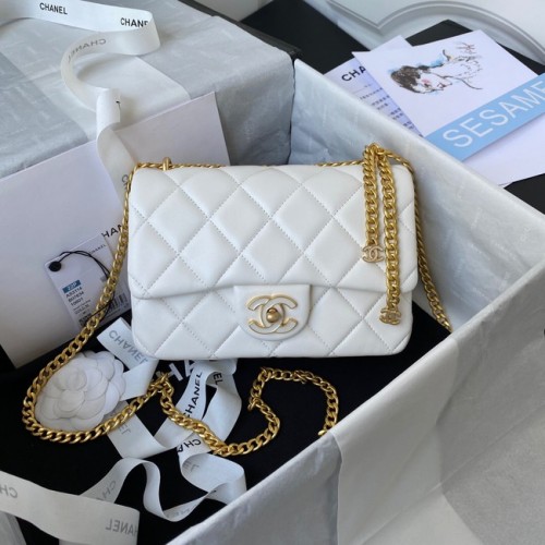 Bolso de hombro Chanel Flap Lambskin pequeño AS3114 blanco