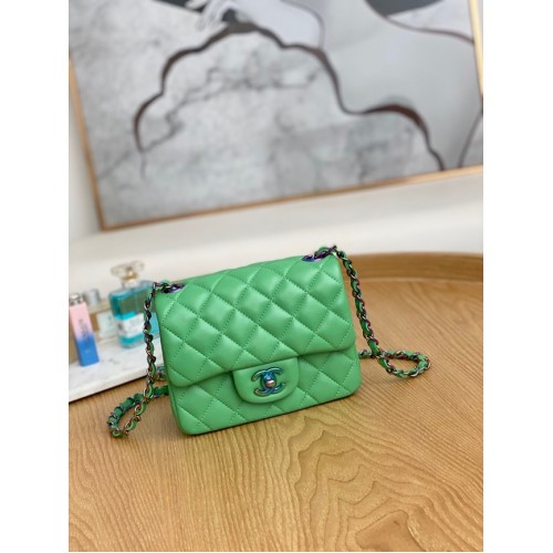 Bolso de hombro Chanel Flap Mirage Lambskin AS1115 verde