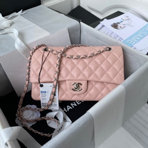 Bolso de hombro con solapa Chanel Piel de becerro granulada A01112 metal plateado rosa