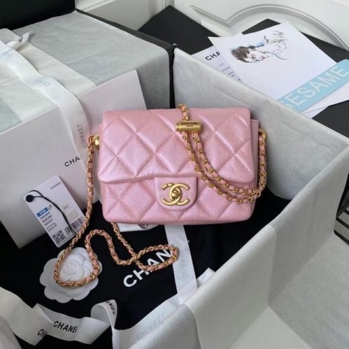 Bolso de hombro con solapa Chanel Piel de becerro granulada AS2855 rosa perla