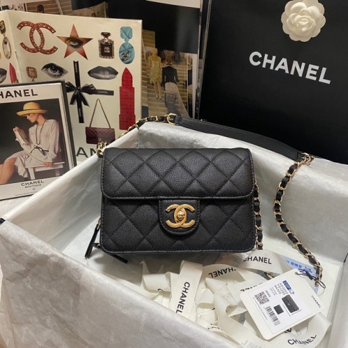 Chanel Bolso de hombro con solapa Piel de becerro granulada AS3002 negro