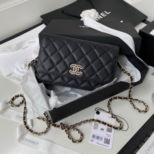Chanel Bolso de hombro pequeño de piel de becerro granulada AP2734 negro