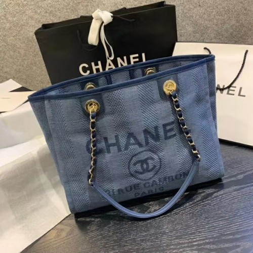 Bolso de hombro grande Chanel A67001 azul