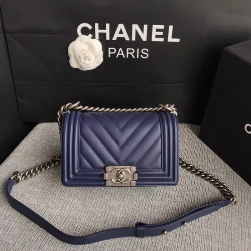 Chanel Le Boy Flap Bolso de hombro Original Piel de becerro A67085 azul oscuro Hebilla plateada