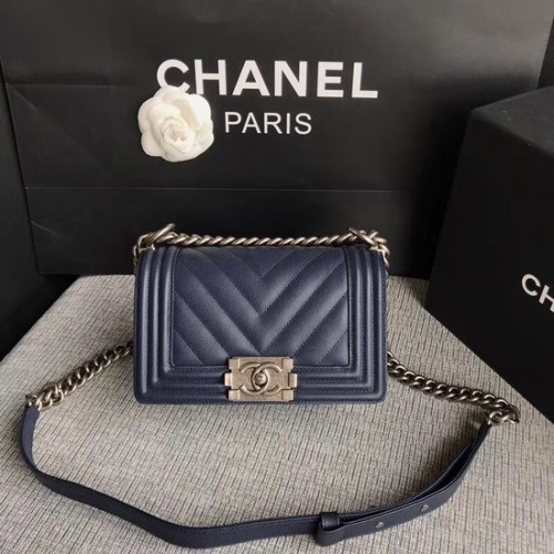 Chanel Le Boy Flap Shoulder Bag Original Caviar Leather P67085 hebilla de plata azul oscuro