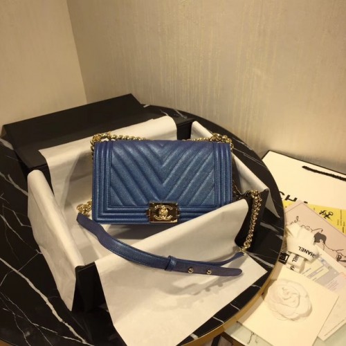 Chanel Le Boy Flap Bandolera Cuero Original Azul V67086 Oro