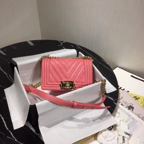 Chanel Le Boy Flap Bolso de Hombro Original Cuero Rosa V67085 Oro