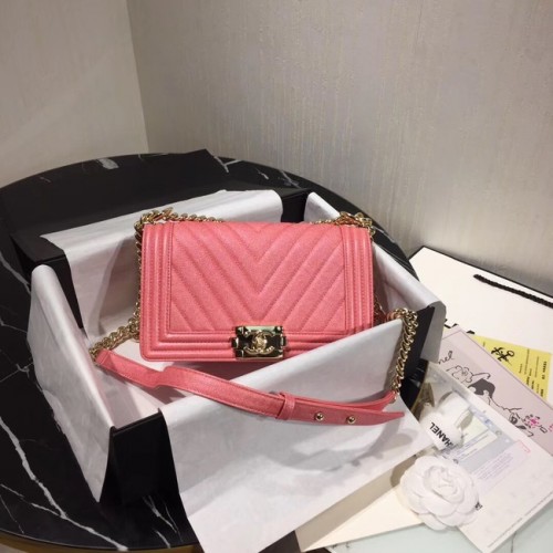 Chanel Le Boy Flap Bolso de Hombro Original Cuero Rosa V67086 Oro