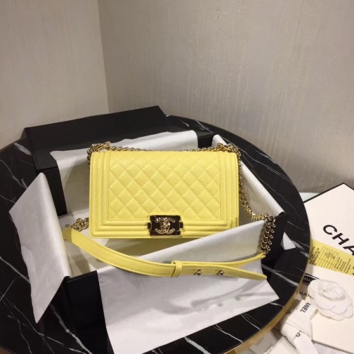 Chanel Le Boy Flap Bolso de Hombro Original Cuero Amarillo A67086 Oro