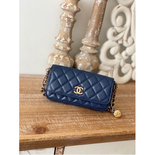 BOLSO MINI SOLAPA Chanel Piel de cordero Metal dorado AP81210 AZUL