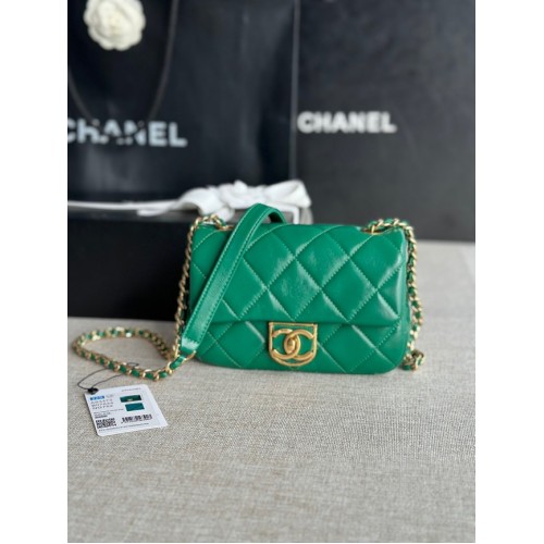 BOLSO MINI CON SOLAPA Chanel Piel de cordero Metal dorado AS3473 verde