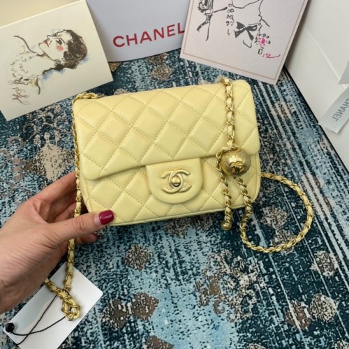 Chanel MINI Flap Bag Original Piel de Oveja 1115 amarillo claro