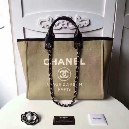 Bolso de compras de cuero de lona original mediano de Chanel 66941I